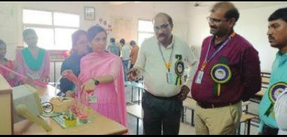 విద్యార్థుల్లో సాంకేతిక ప్రతిభను వెలికి తీయాలి