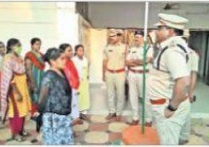 మహిళల  భద్రతకు అధిక ప్రాధాన్యం