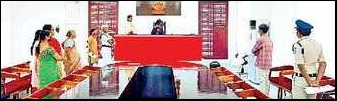 తల్లిని కొట్టిన కుమారుడికి జైలు శిక్ష