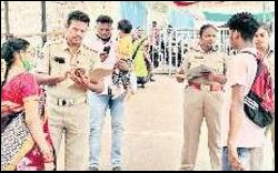 ముమ్మరంగా దిశ యాప్ డౌన్ లోడింగ్