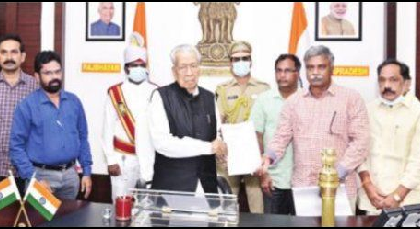 జర్నలిస్టుల సమస్యల పరిష్కారానికి కృషి
