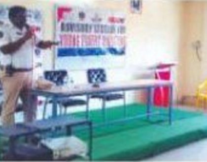 మైనర్లకు వాహనాలు ఇవ్వకండి