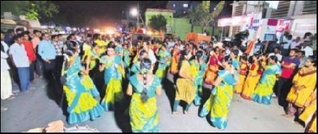 ఘనంగా శోభాయాత్ర
