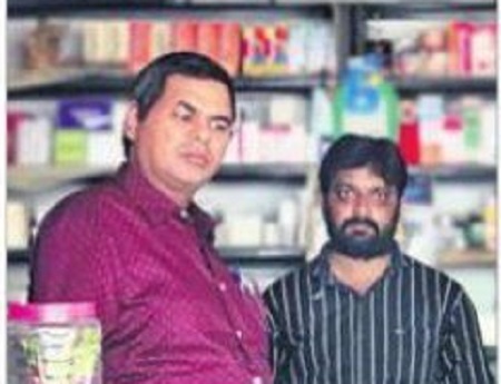 ఔషధ దుకాణాలపై పటిష్ట నిఘా