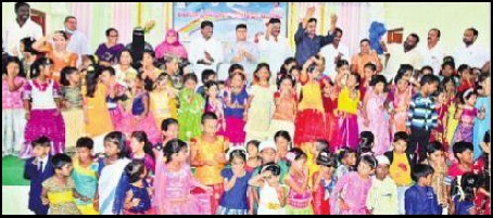 విద్యారంగానికి ప్రభుత్వం పెద్దపీట