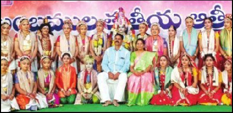 నేటి సమాజానికి ఉమ్మడి కుటుంబం అవసరం