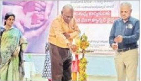 400 మందికి క్యాన్సర్ నిర్ధారణ పరీక్షలు