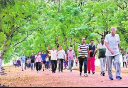 సమ్మర్ లో స్లిమ్ గా..!