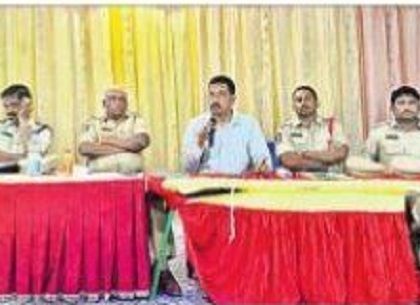 అల్లర్లకు పాల్పడితే కఠిన చర్యలు