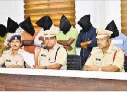 ఆకాష్ హత్య కేసులో నిందితుల అరెస్ట్