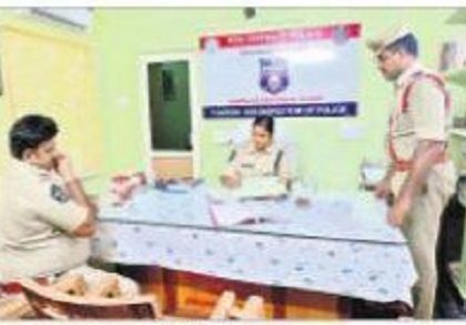 సారా నియంత్రణకు పటిష్ట చర్యలు చేపట్టాలి