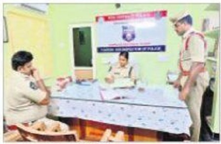 సారా నియంత్రణకు పటిష్ట చర్యలు చేపట్టాలి
