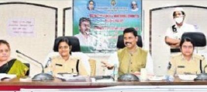 బాధితులకు సత్వర న్యాయం అందించండి