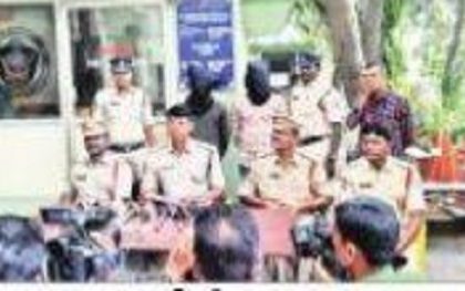 ఇద్దరు చైన్ స్నాచర్ల అరెస్ట్