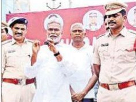 మాదకద్రవ్యాలతో భవిత చిత్తు