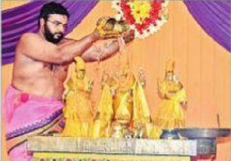 ఘనంగా వెంకటేశ్వర స్వామి బ్రహ్మోత్సవాలు
