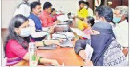 అర్జీదారుల సమస్యలు పరిష్కరించాలి