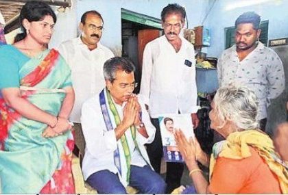 అభివృద్ధికి బాటలు