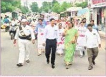 ప్లాస్టిక్ నియంత్రణపై ర్యాలీ