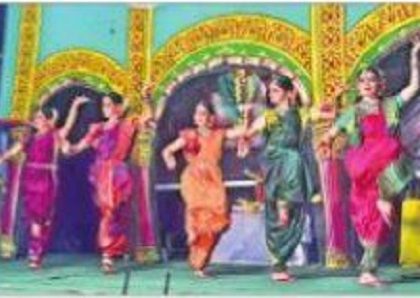 సద్గురు షిర్డీ సాయికి నృత్య నీరాజనం