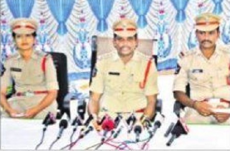 హత్య కేసులో నిందితుడు అరెస్ట్