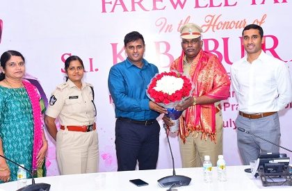 డీసీపీ బాబూరావు సేవలు అభినందనీయం