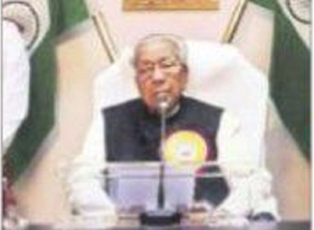 యువత ఉద్యోగ సృష్టికర్తలుగా ఎదగాలి