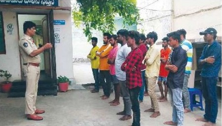 మత్తు పదార్ధాల వాడకం కాటికి పయనం: సీఐ రావి సురేష్ రెడ్డి