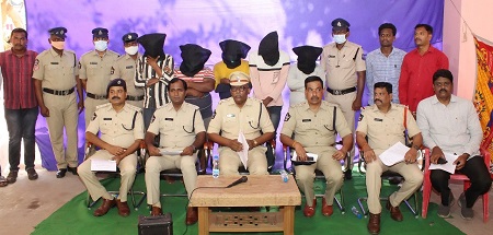 బంగారం కోసమే ఘాతుకం