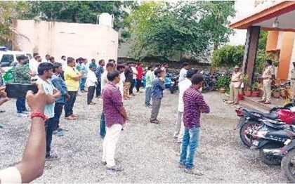 హద్దు మీరితే బహిష్కరణ