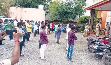 హద్దు మీరితే బహిష్కరణ
