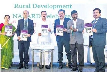 వ్యవసాయ, గ్రామీణాభివృద్ధి రంగాల్లో విశేషకృషి