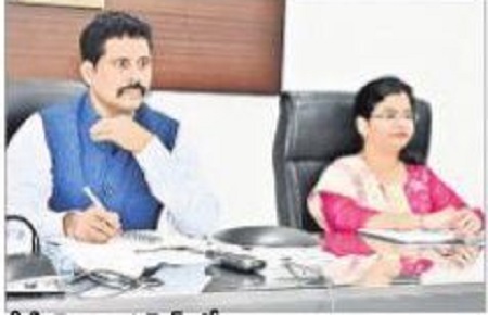 ప్రతి ఇంటిపైనా మువ్వన్నెల జెండా ఎగరేస్తాం