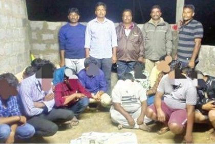 పేకాట శిబిరంపై చిల్లకల్లు పోలీసుల మెరుపుదాడి