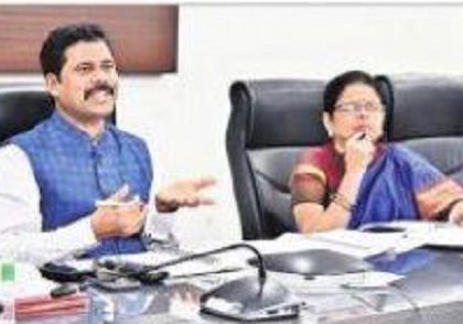 త్వరితగతిన అదనపు తరగతి గదుల నిర్మాణం