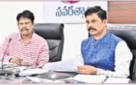 రికార్డు స్థాయిలో ఉపాధి పనులు