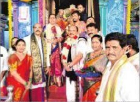 దుర్గమ్మకు ఆషాఢ సారె