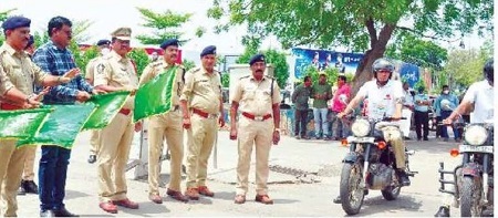 ఆజాదీకా అమృత్ మహోత్సవ్ కు గుర్తుగా ఆర్ఫీఎఫ్ బైక్ ర్యాలీ