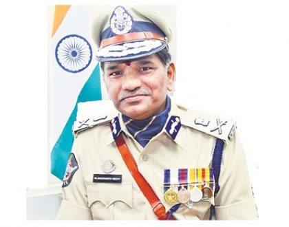 వినాయక ఉత్సవాలపై ఎలాంటి ఆంక్షలు లేవు