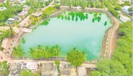 చెరువులకు పండగొచ్చింది