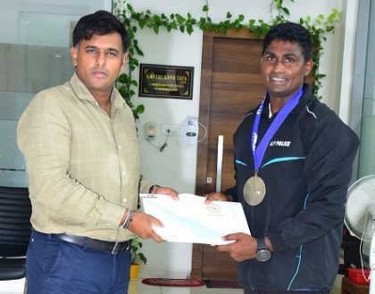 ట్రిఫుల్ క్రాన్ ను ఈదిన తులసీచైతన్య