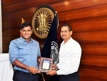 పెట్రోలియం అమ్మకాలలో ప్రధమ స్థానంలో నిలిచిన సిటీ పోలీస్ సర్వీస్ సెంటర్
