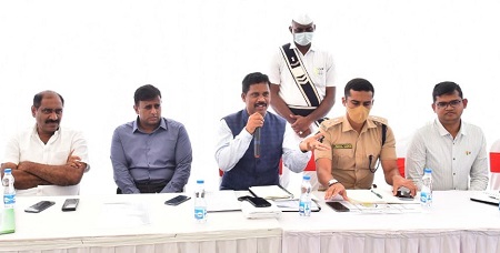 స్వాతంత్ర వేడుకలకు స్టేడియం సిద్ధం చేయండి
