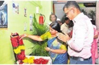 ప్రకాశాన్ని ఆదర్శంగా తీసుకోవాలి