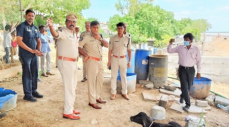 ఉవ్వేత్తున ఉత్తుంగ కృష్ణా