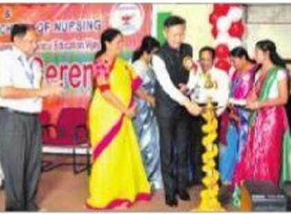 నర్సింగ్ వృత్తి పవిత్రమైనది