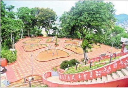 గాంధీ కొండంత అభివృద్ధి