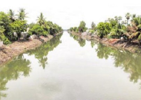 చివరి భూములకు జీవజలం