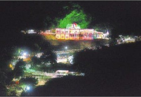 శరన్నవరాత్రులకు  సర్వం సిద్ధం