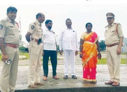 భవానీ ఘాట్లలో ఏర్పాట్ల పరిశీలన